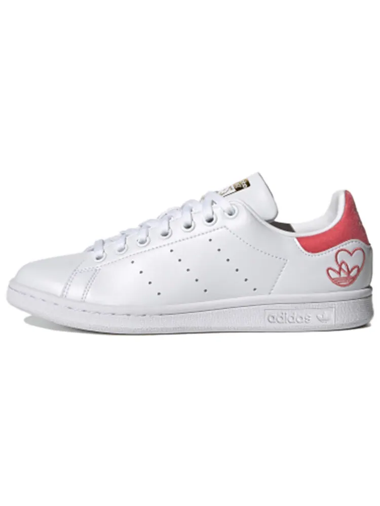 Кроссовки Adidas Originals Stan Smith 'Valentine's Day' Women's — изображение 1 из 5, белый