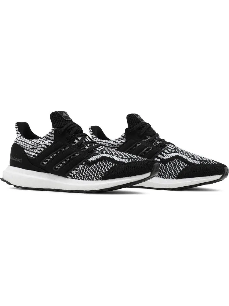 Кроссовки Adidas UltraBoost 5.0 DNA J 'Oreo' — изображение 8 из 8, черный