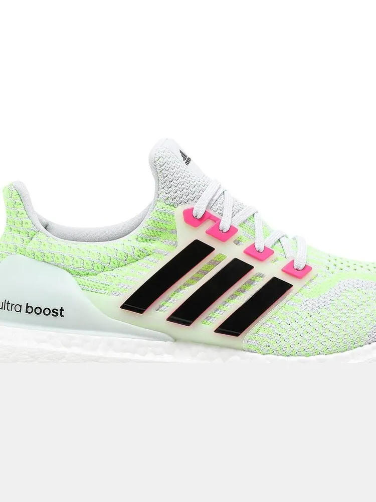 Кроссовки Adidas UltraBoost 5.0 DNA 'Dash Grey Signal Green' — изображение 2 из 8, зеленый