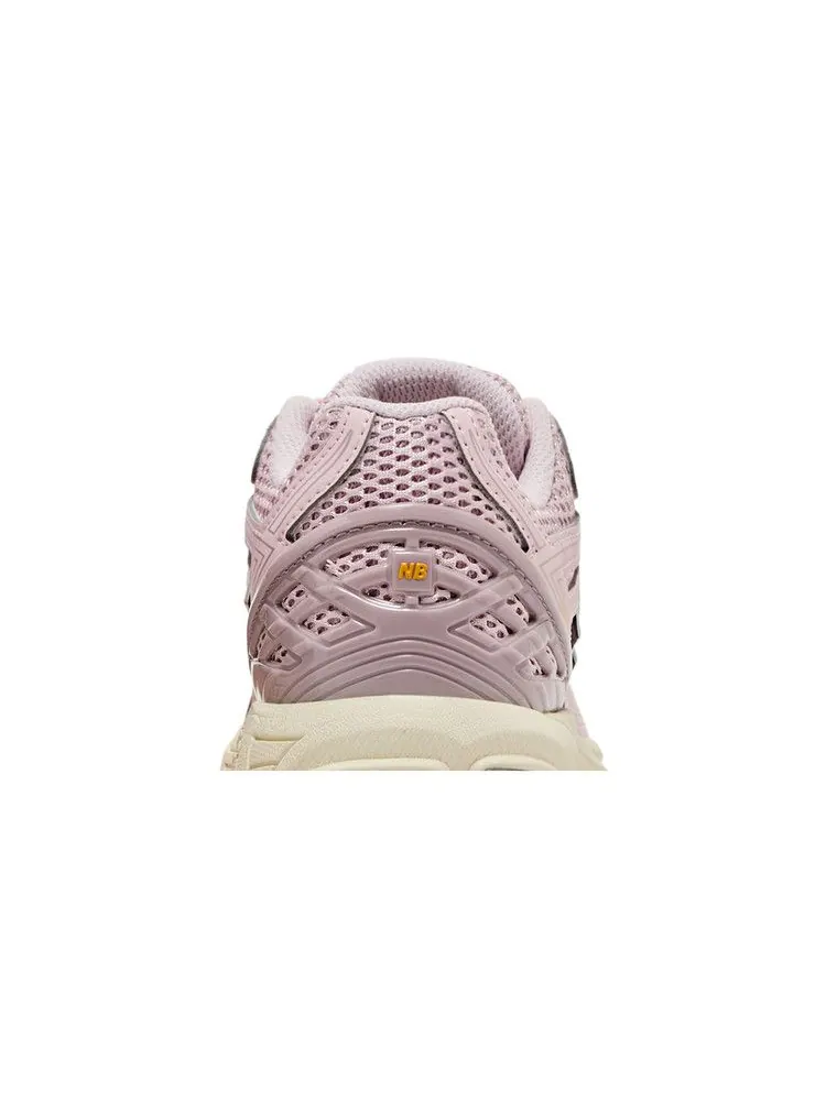 Кроссовки New Balance 1906R Big Kid 'Rose Sugar Ice Wine' — изображение 8 из 9, розовый/винный