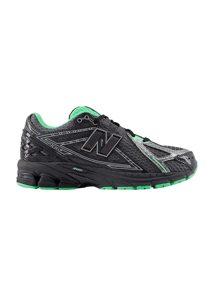 Кроссовки New Balance 1906R Big Kid 'Dark Silver Metallic Lab Green' — изображение 1 из 1
