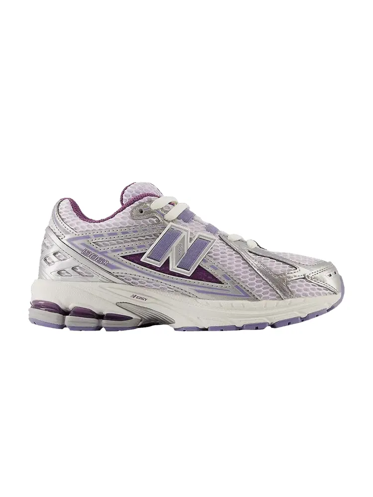 Кроссовки New Balance 1906R Big Kid 'Silver Metallic Dusted Grape' — изображение 1 из 1, серебристый металлик