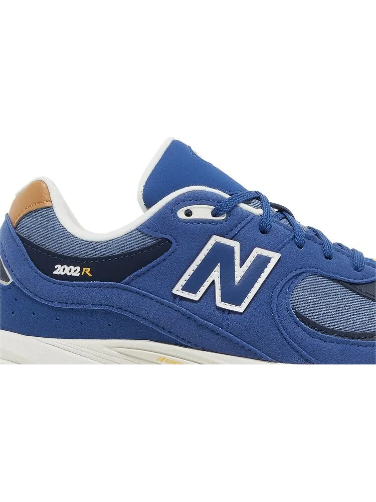 Кроссовки 2002R Big Kid 'Blue Navy' — изображение 2 из 4, синий