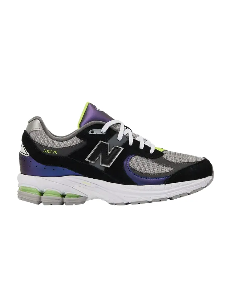 Кроссовки New Balance 2002R Big Kid — изображение 1 из 1, черный
