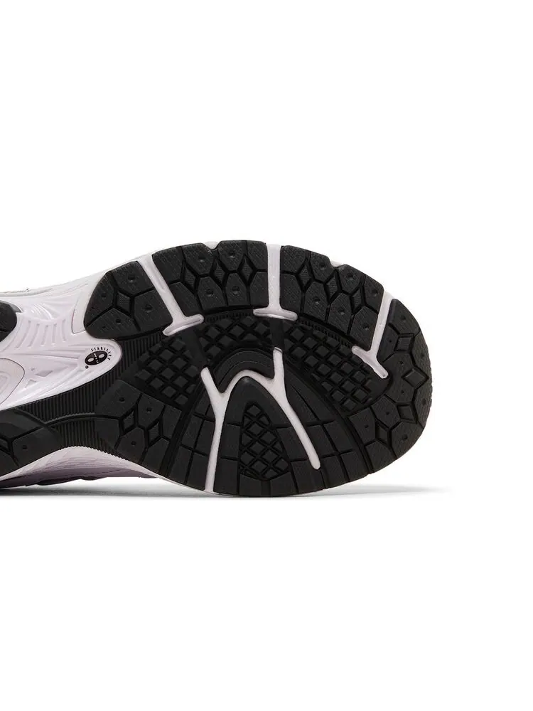 Кроссовки New Balance 2002R Big Kid Taro Lilac Glo — изображение 5 из 6, фиолетовый