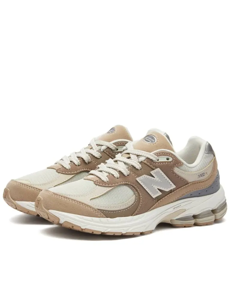 Кроссовки New Balance 2002R Big Kid Wide — изображение 2 из 5, желтый