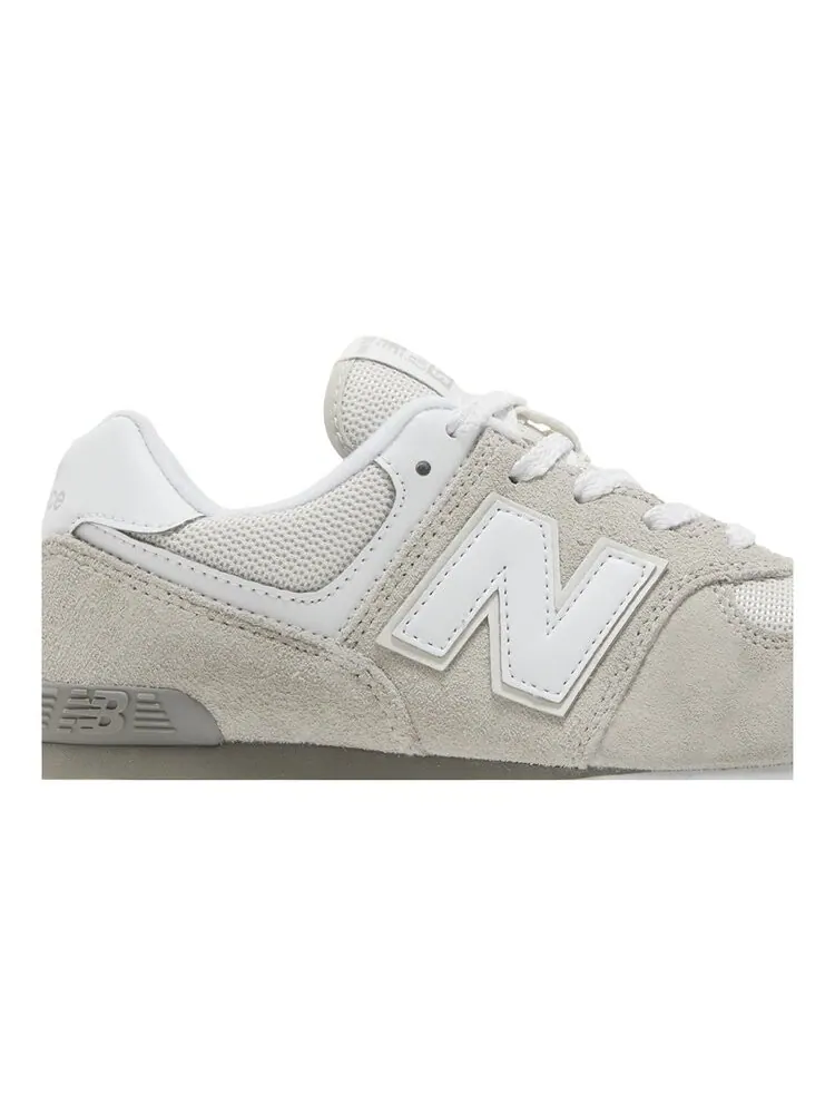 Детские кроссовки New Balance 574 Core — изображение 2 из 4, серый