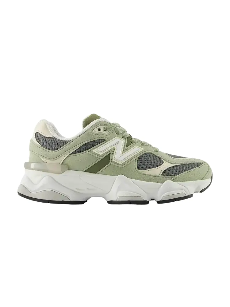 Кроссовки New Balance 9060 Big Kid 'Garter Snake White' — изображение 1 из 1, зеленый