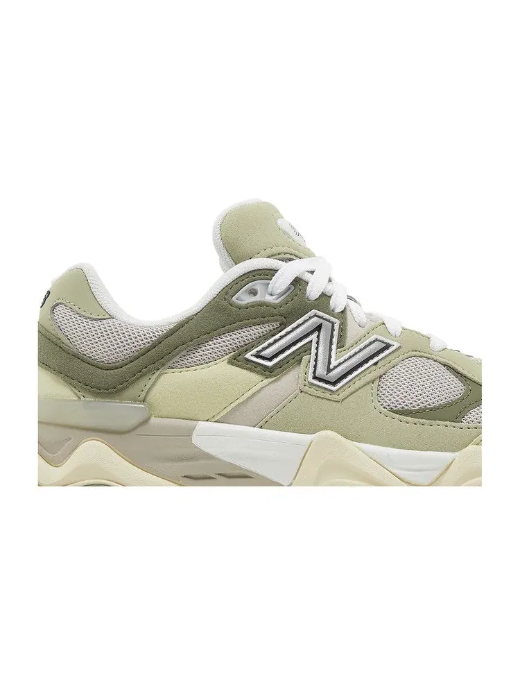 Кроссовки New Balance 9060 Big Kid 'Green Gum' — изображение 3 из 9, зеленый/зеленый