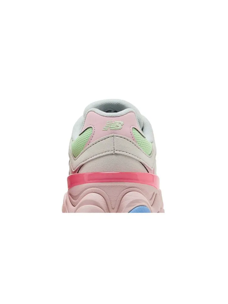 Кроссовки New Balance 9060 Big Kid 'Grey Matter Pink' — изображение 8 из 9, серый