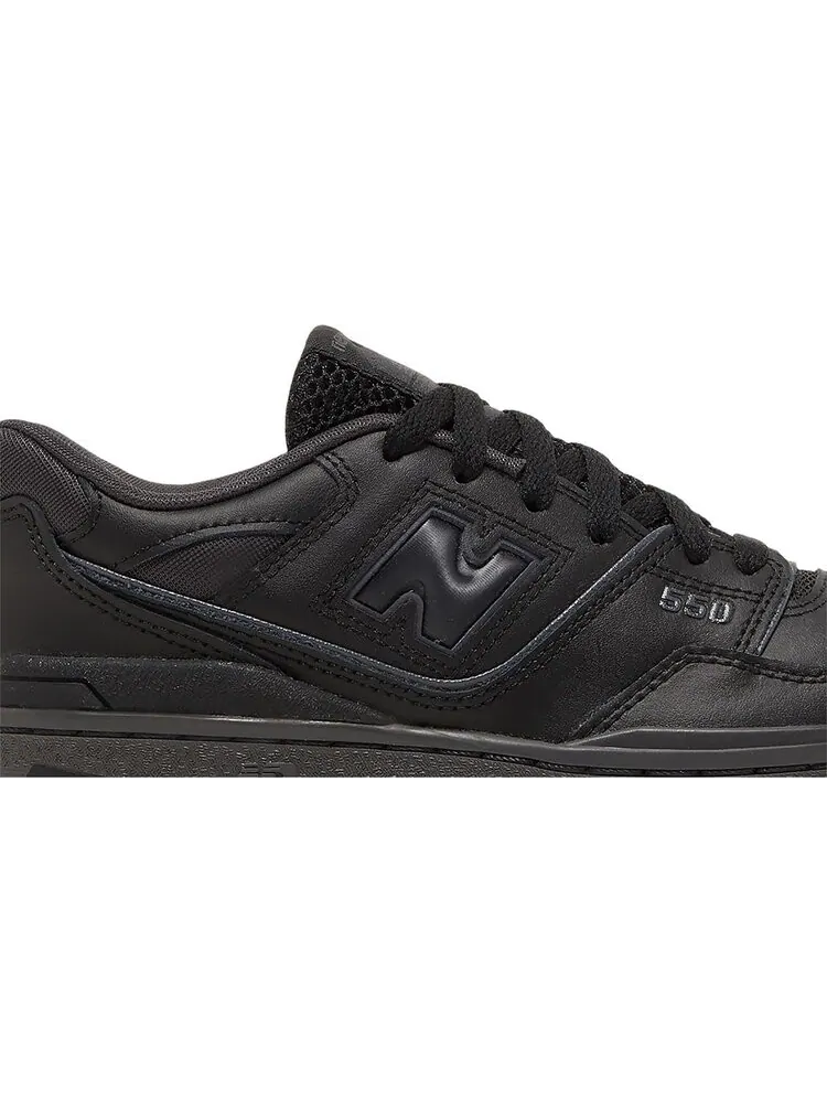 Кроссовки New Balance 550 Big Kid 'Black' — изображение 2 из 8, черный