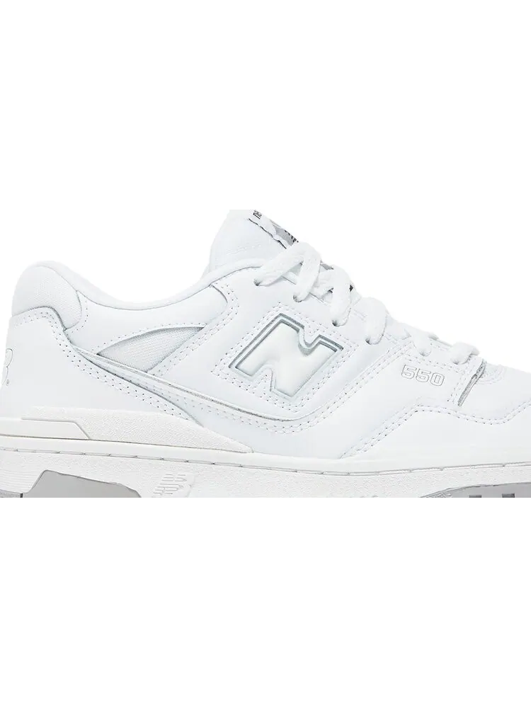 Кроссовки New Balance 550 Big Kid 'White Grey' — изображение 2 из 8, белый