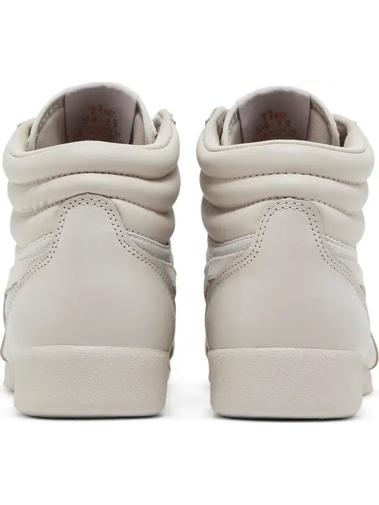 Кроссовки cardi b x wmns freestyle high 'moonstone boulder grey' Reebok — изображение 6 из 8, серый