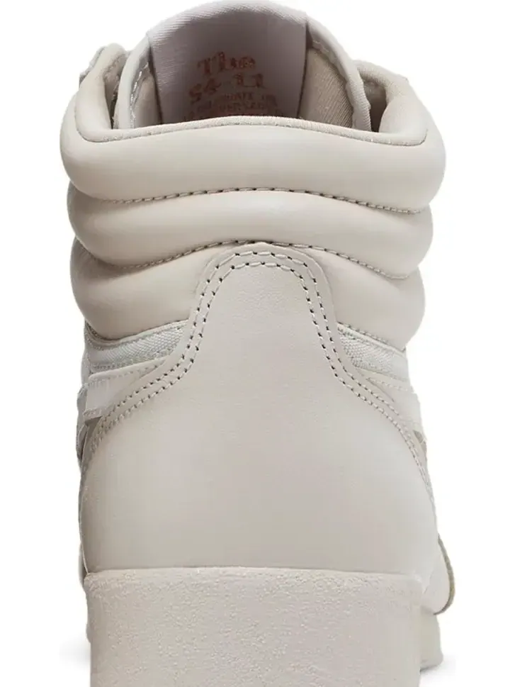 Кроссовки cardi b x wmns freestyle high 'moonstone boulder grey' Reebok — изображение 7 из 8, серый
