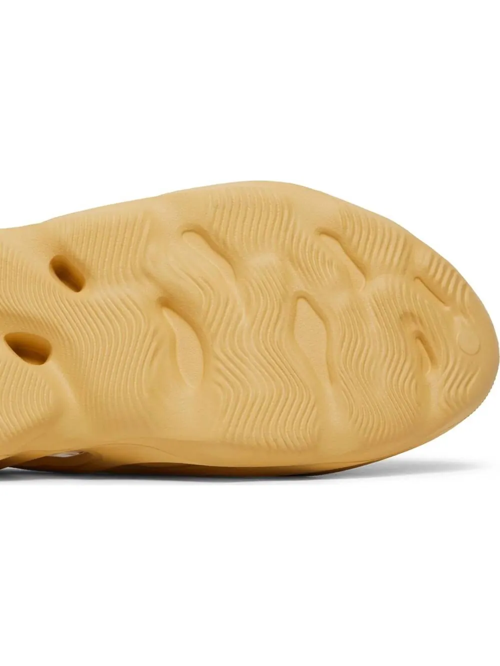 Кроссовки Yeezy Foam Runner Desert Sand — изображение 10 из 10, коричневый