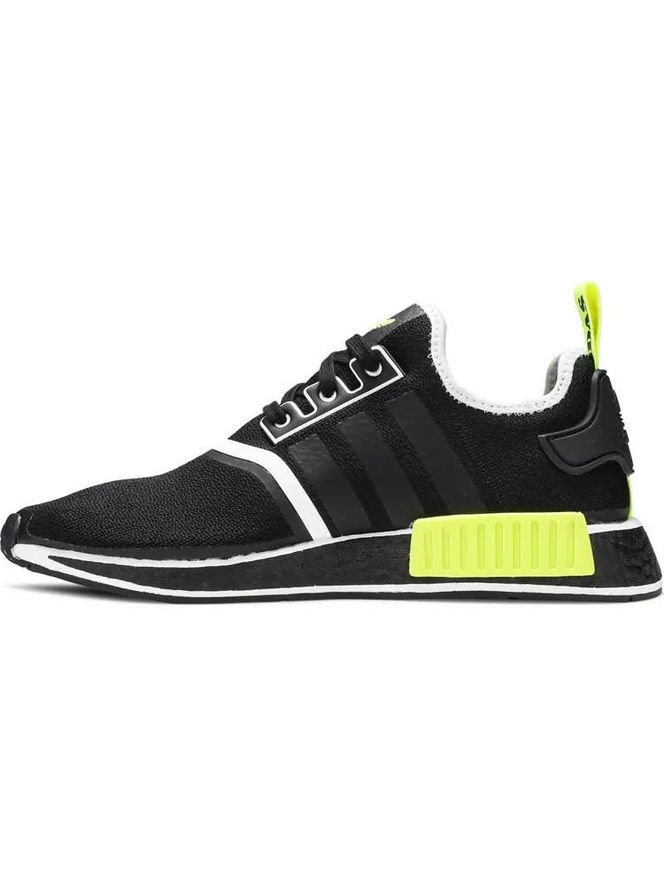 Кроссовки Adidas NMD_R1 'Black Solar Yellow' — изображение 3 из 8, черный