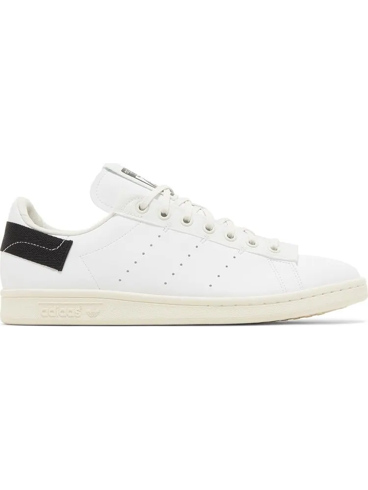 Кроссовки Adidas Parley x Stan Smith — изображение 1 из 8, белый