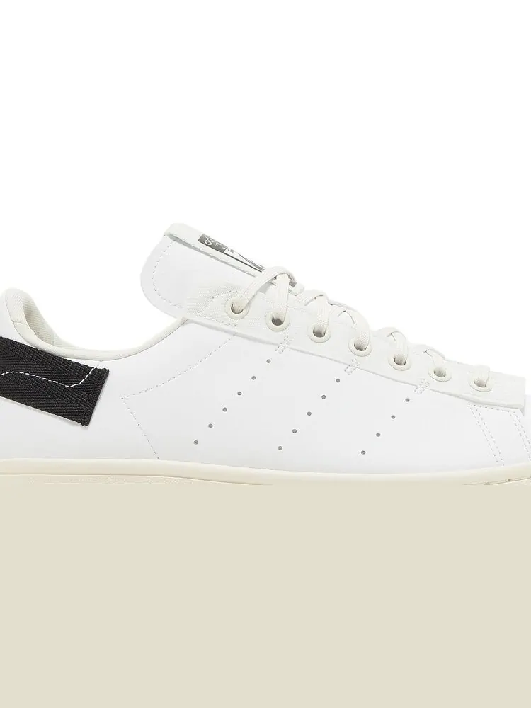 Кроссовки Adidas Parley x Stan Smith — изображение 2 из 8, белый
