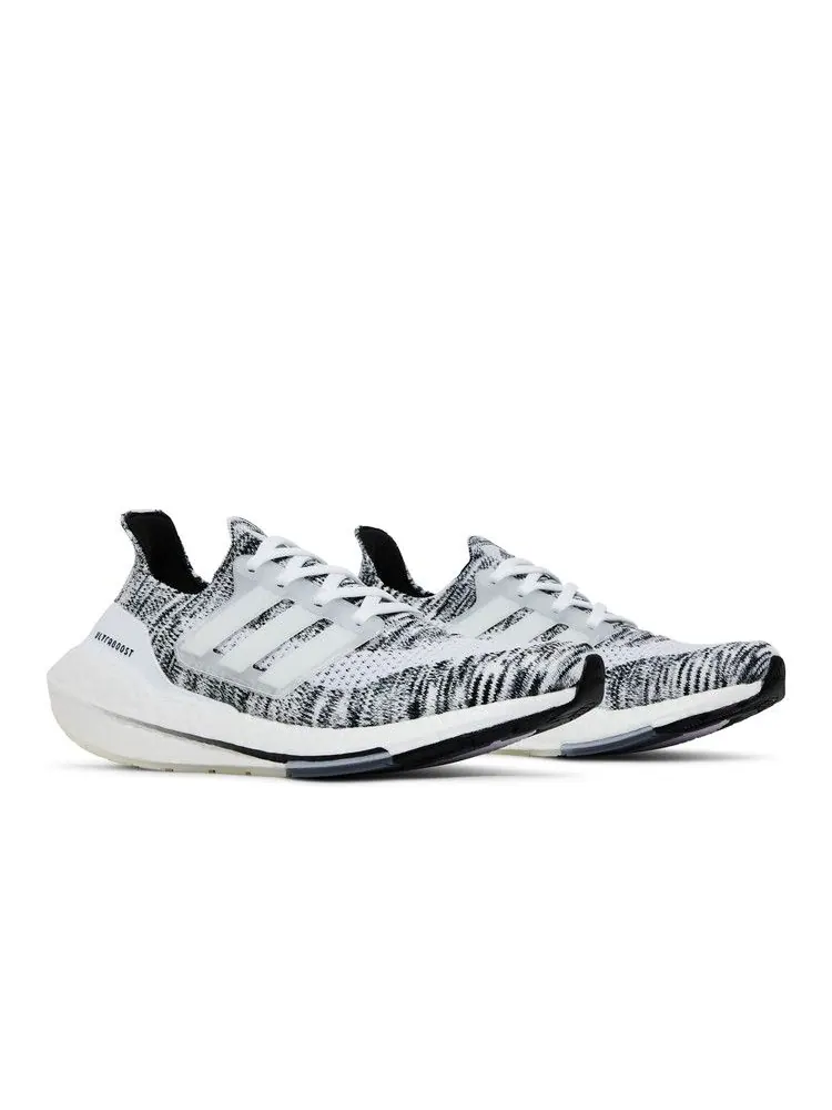Кроссовки adidas Wmns UltraBoost 21 'White Black' — изображение 9 из 9, белый/белый/черный