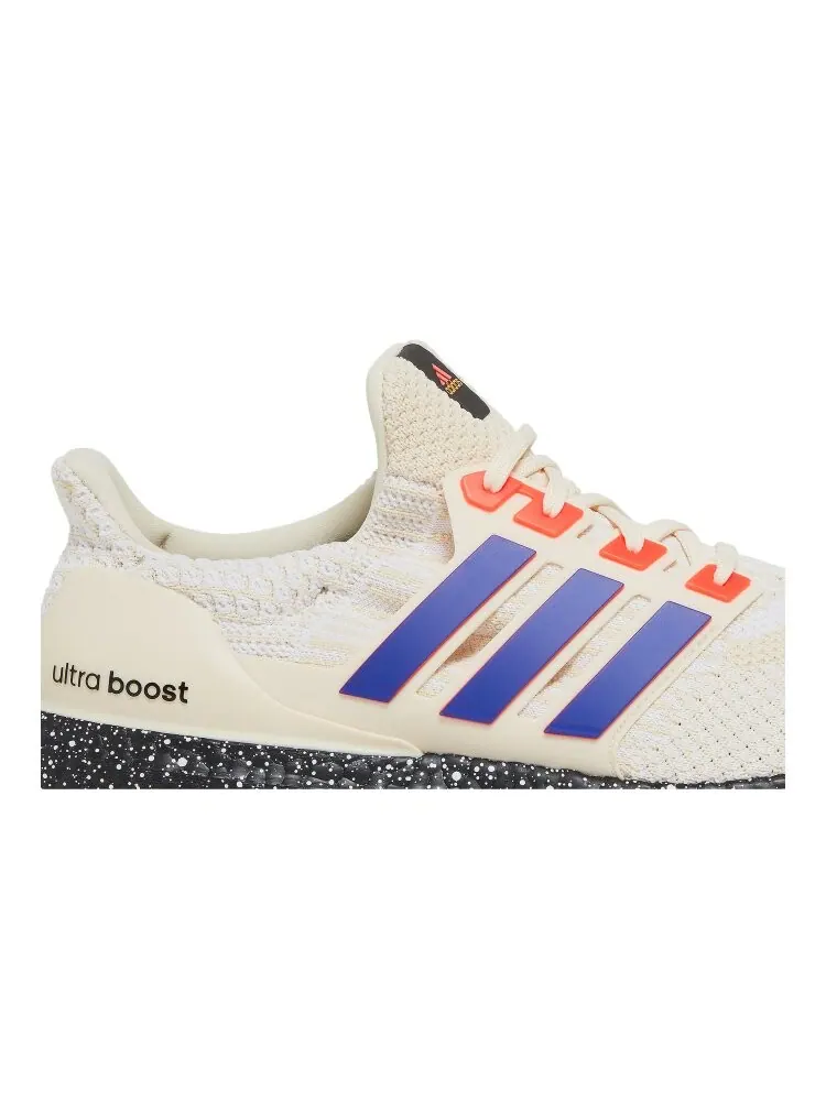 Кроссовки Adidas UltraBoost 5.0 DNA — изображение 2 из 4, белый
