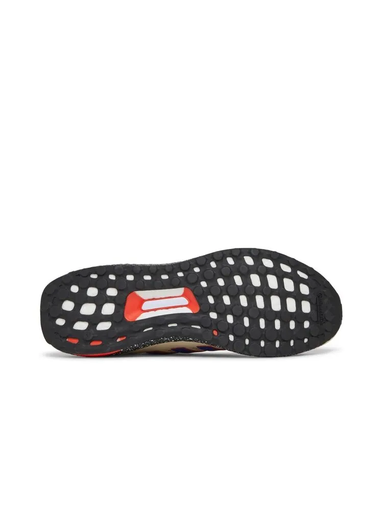 Кроссовки Adidas UltraBoost 5.0 DNA — изображение 4 из 4, белый