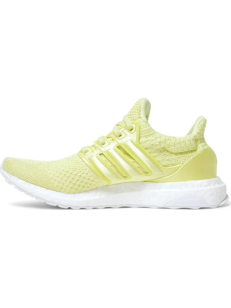Кроссовки Adidas Wmns UltraBoost 5.0 'Pulse Yellow' — изображение 3 из 8, желтый