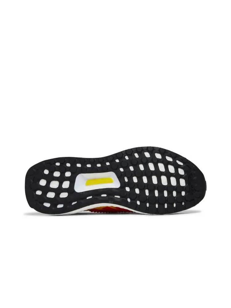 Кроссовки Adidas LEGO x UltraBoost 21 J — изображение 4 из 4, белый