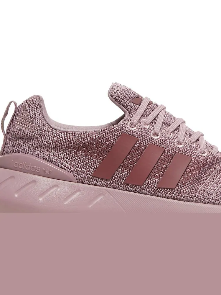 Кроссовки Adidas Wmns Swift Run 22 'Magic Mauve' — изображение 2 из 8, розовый
