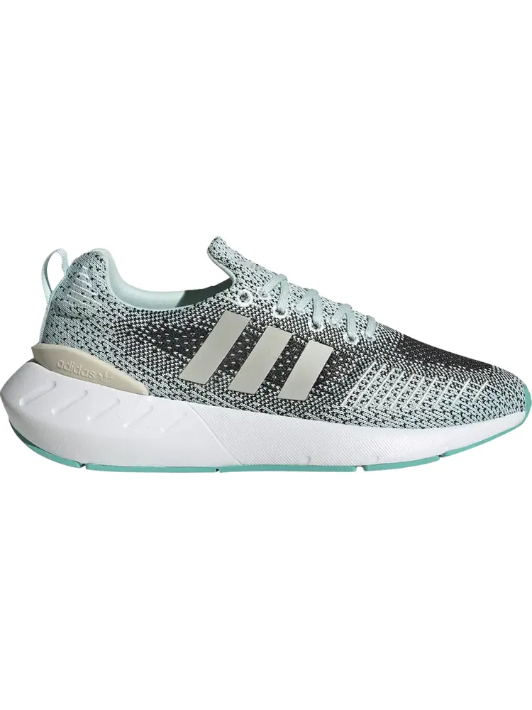 Кроссовки Wmns Swift Run 22 'Halo Mint' — изображение 1 из 1, зеленый
