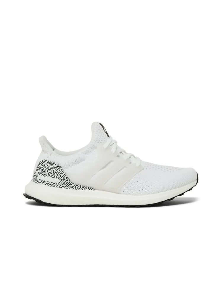 Кроссовки Adidas Wmns UltraBoost DNA — изображение 1 из 4, белый