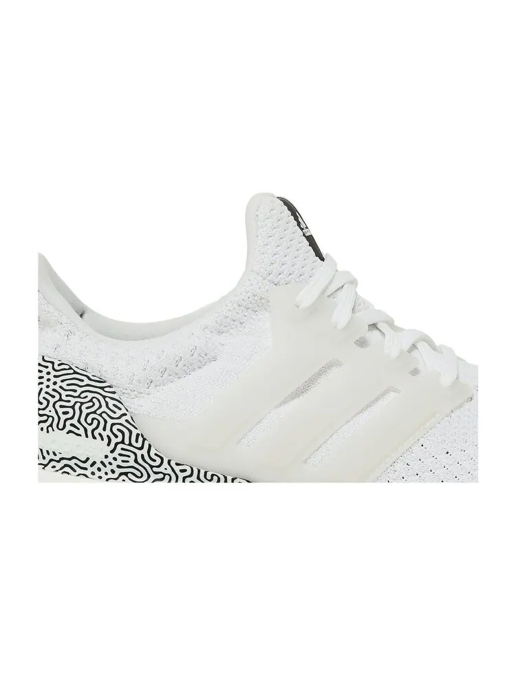 Кроссовки Adidas Wmns UltraBoost DNA — изображение 2 из 4, белый
