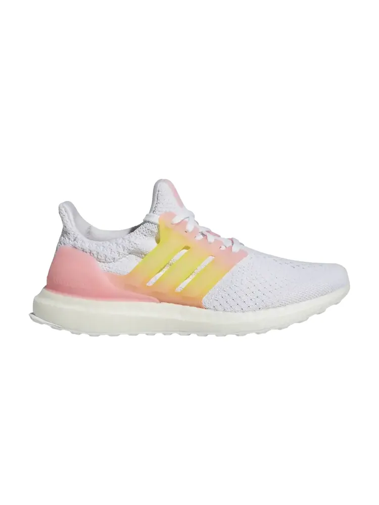 Кроссовки Adidas Wmns UltraBoost 5.0 DNA — изображение 1 из 1, белый