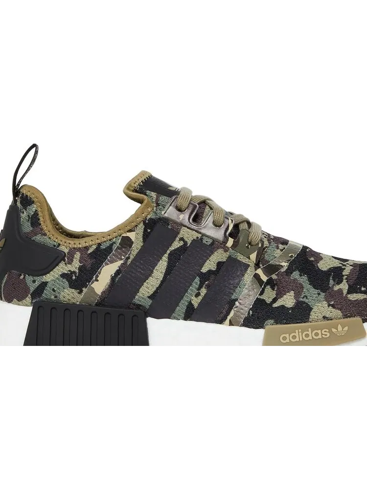 Кроссовки Adidas NMD_R1 'Cargo Camo' — изображение 2 из 8, зеленый