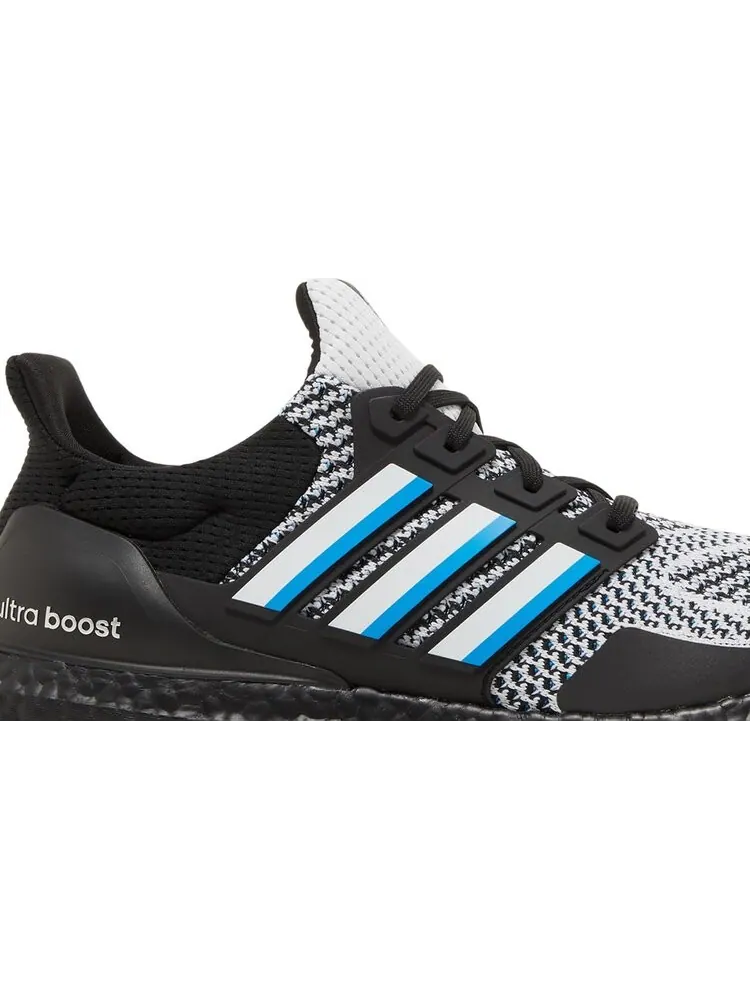 Кроссовки Adidas Disney x UltraBoost 1.0 DNA 'The Mighty Ducks - Hawks' — изображение 2 из 8, черный
