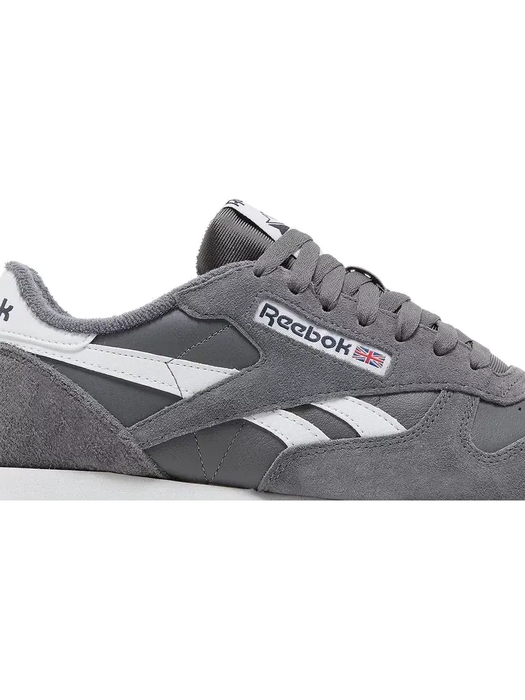 Кроссовки classic leather 'pure grey white' Reebok — изображение 2 из 8, серый