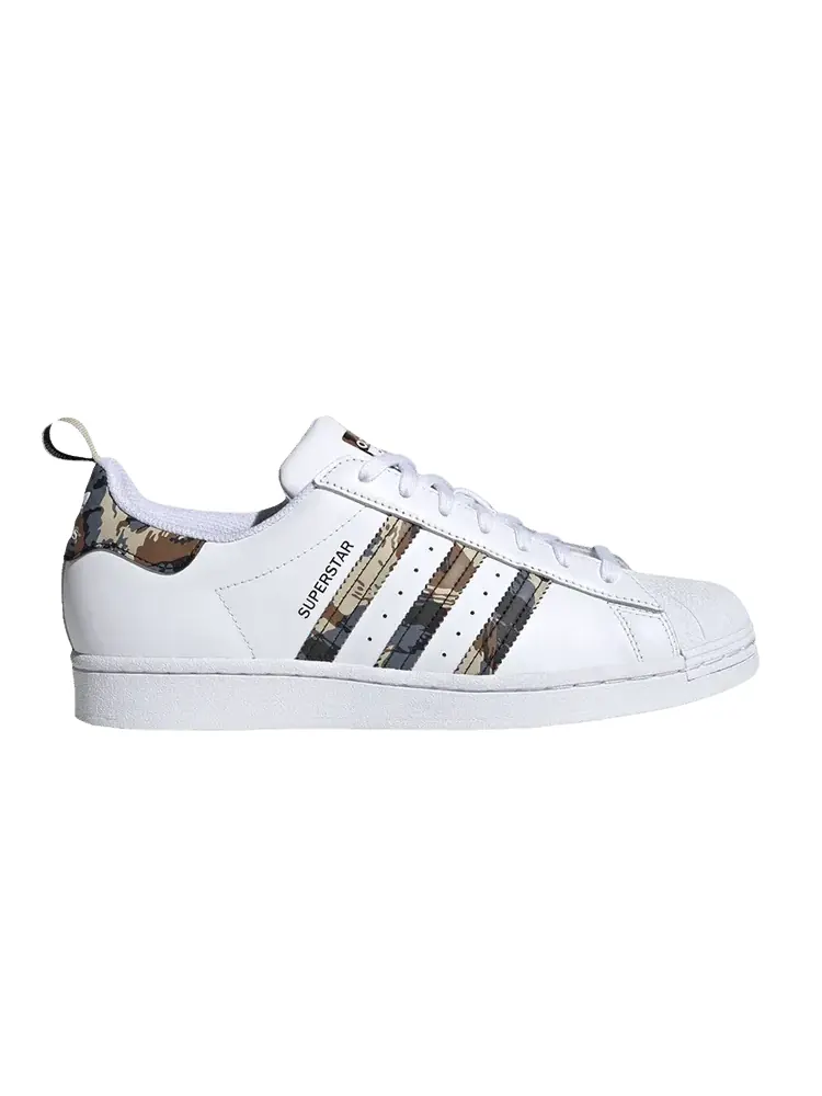 Кроссовки adidas Superstar 'White Savanna Camo' — изображение 1 из 1, белый/коричневый