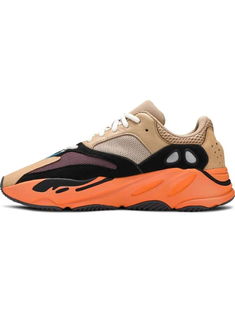 Кроссовки Yeezy Boost 700 Enflame Amber — изображение 2 из 10, песочный