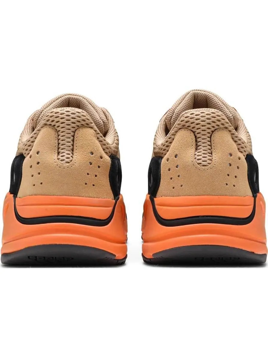 Кроссовки Yeezy Boost 700 Enflame Amber — изображение 5 из 10, песочный