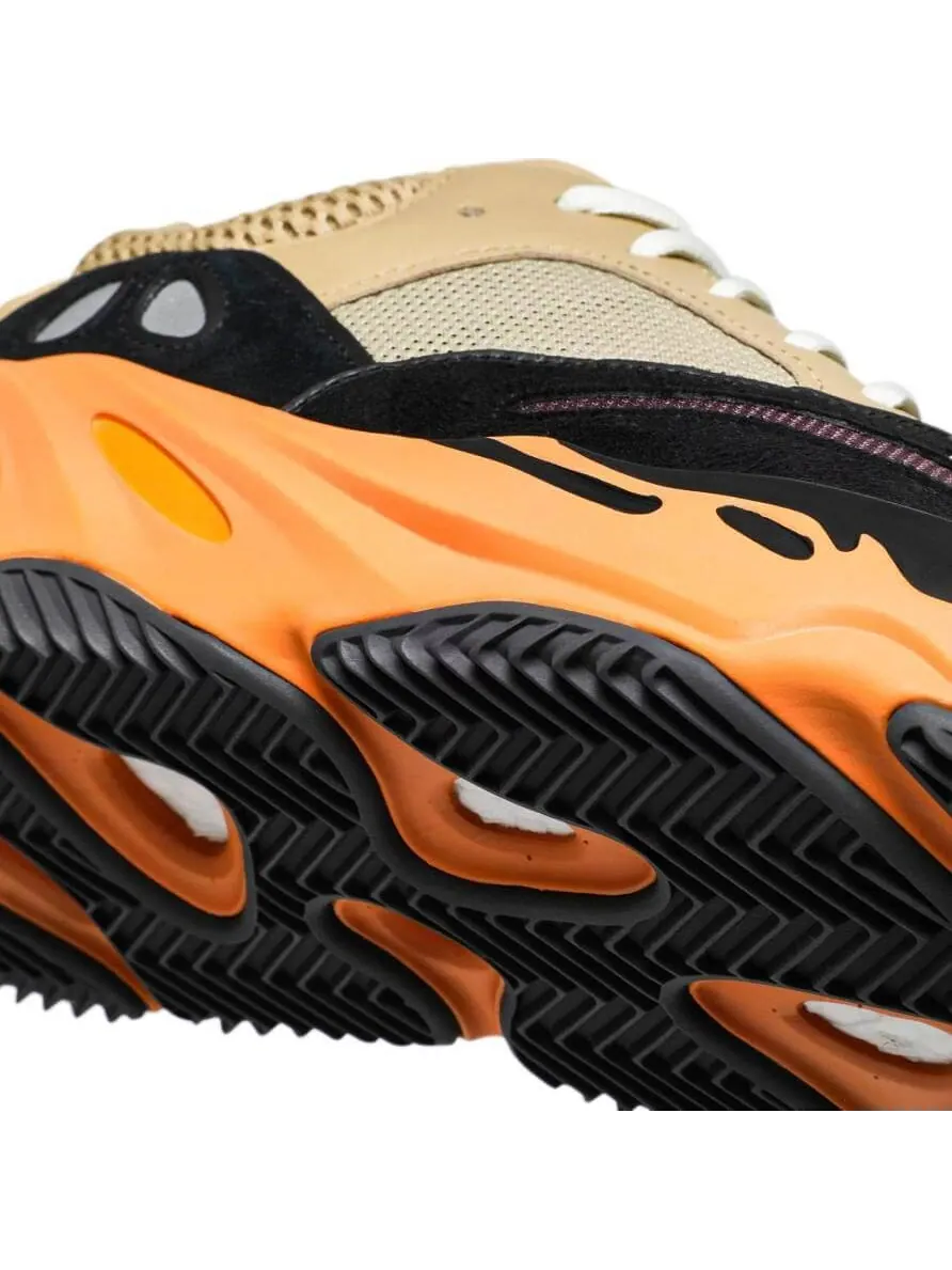 Кроссовки Yeezy Boost 700 Enflame Amber — изображение 9 из 10, песочный