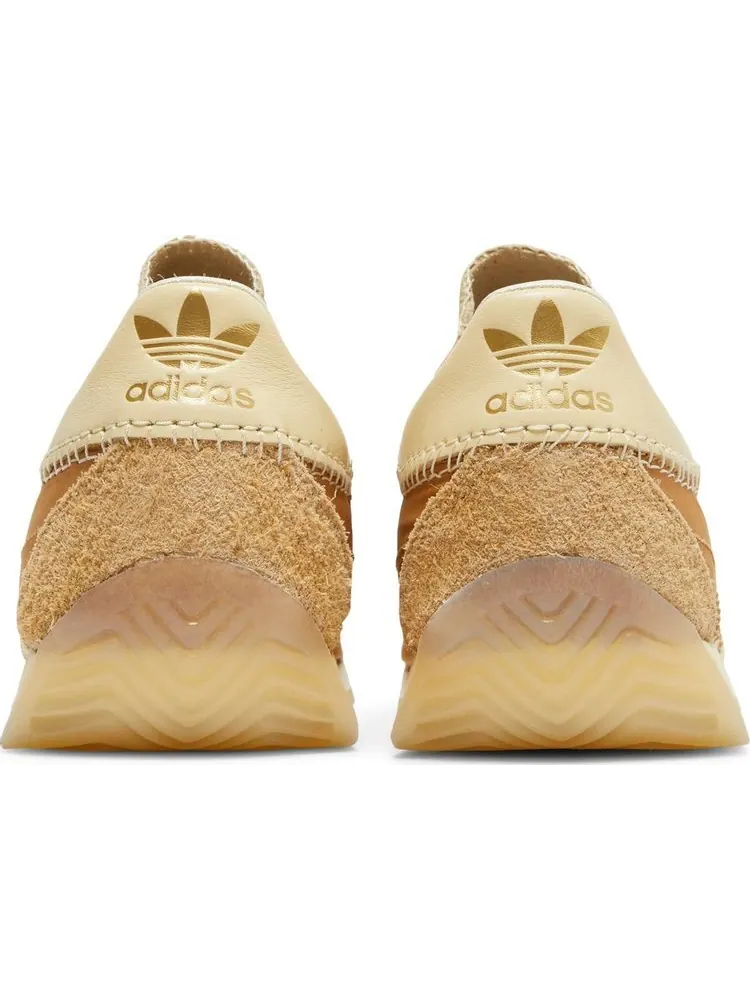Кроссовки Adidas Wales Bonner x Country 'Mesa Easy Yellow' — изображение 6 из 8, загар