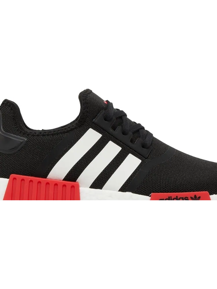 Кроссовки Adidas NMD R1 — изображение 2 из 8, черный/белый/красный