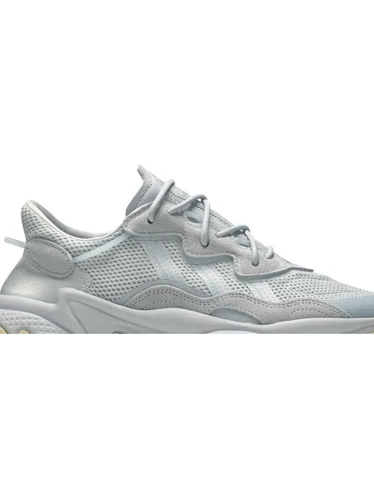 Кроссовки Adidas Ozweego 'Halo Blue' — изображение 2 из 8, синий