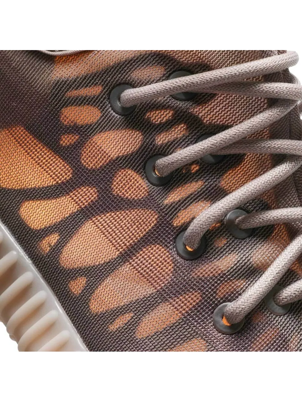Кроссовки Yeezy Boost 350 V2 Mono Mist — изображение 10 из 10, коричневый