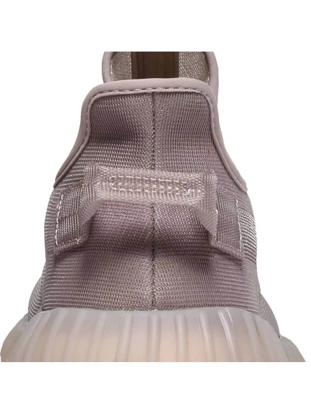 Кроссовки Yeezy Boost 350 V2 Mono Mist — изображение 7 из 10, коричневый
