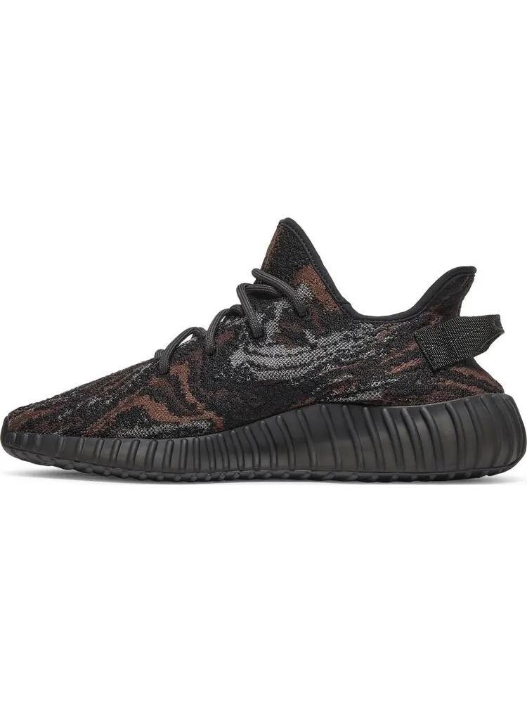 Кроссовки Adidas Yeezy Boost 350 V2 'MX Rock' — изображение 3 из 10, черный
