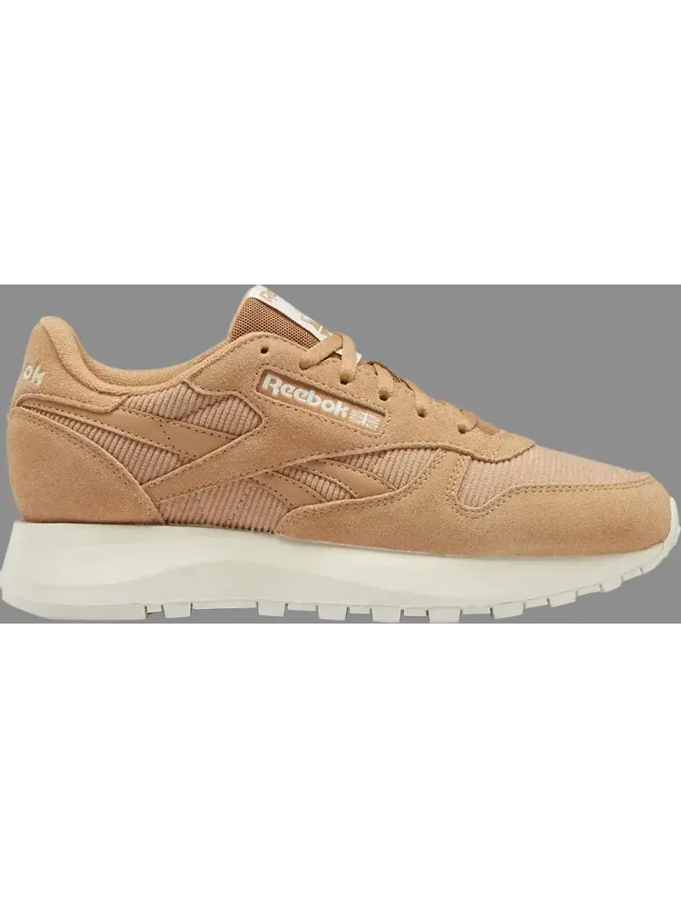 Кроссовки wmns classic leather sp 'true beige' Reebok — изображение 1 из 1, коричневый