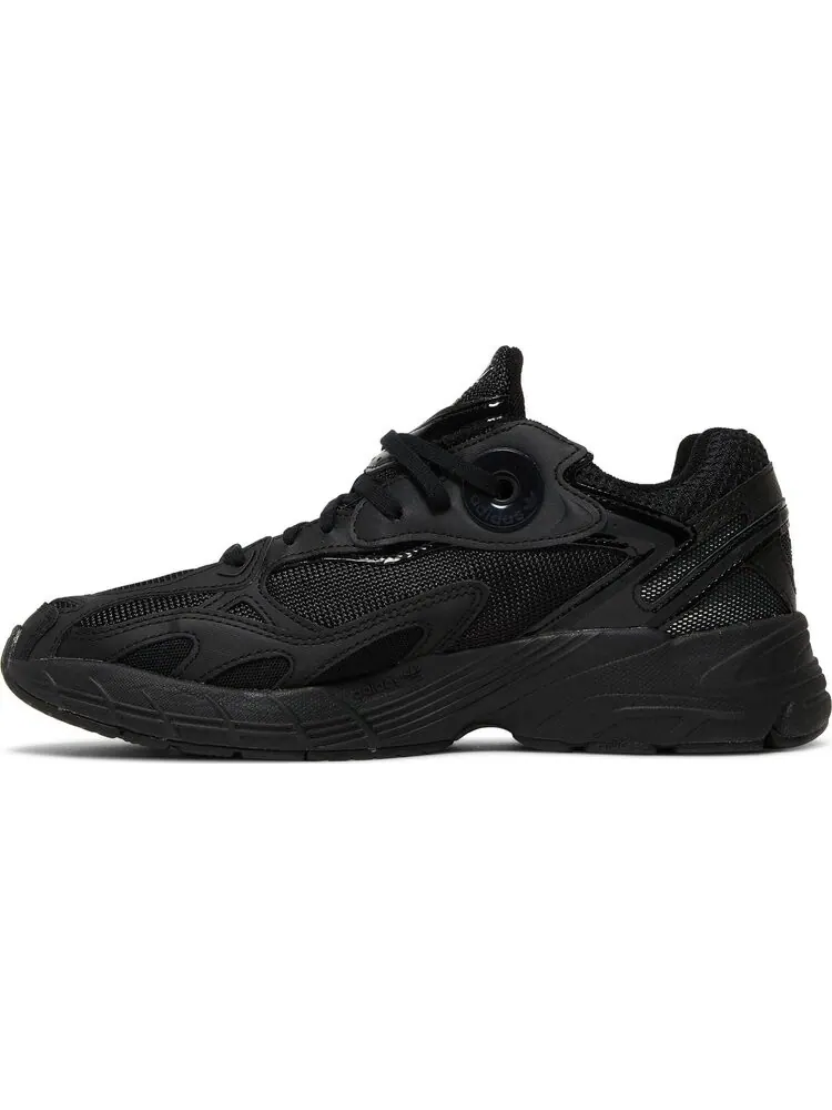 Кроссовки Adidas Wmns Astir 'Triple Black' — изображение 3 из 8, черный