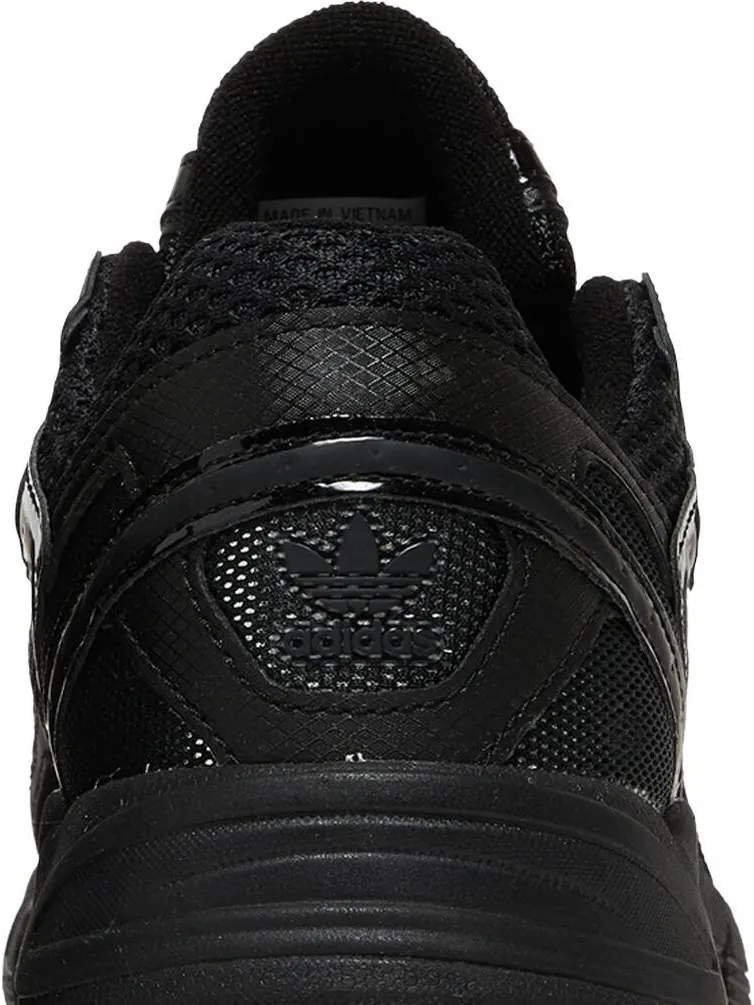 Кроссовки Adidas Wmns Astir 'Triple Black' — изображение 7 из 8, черный