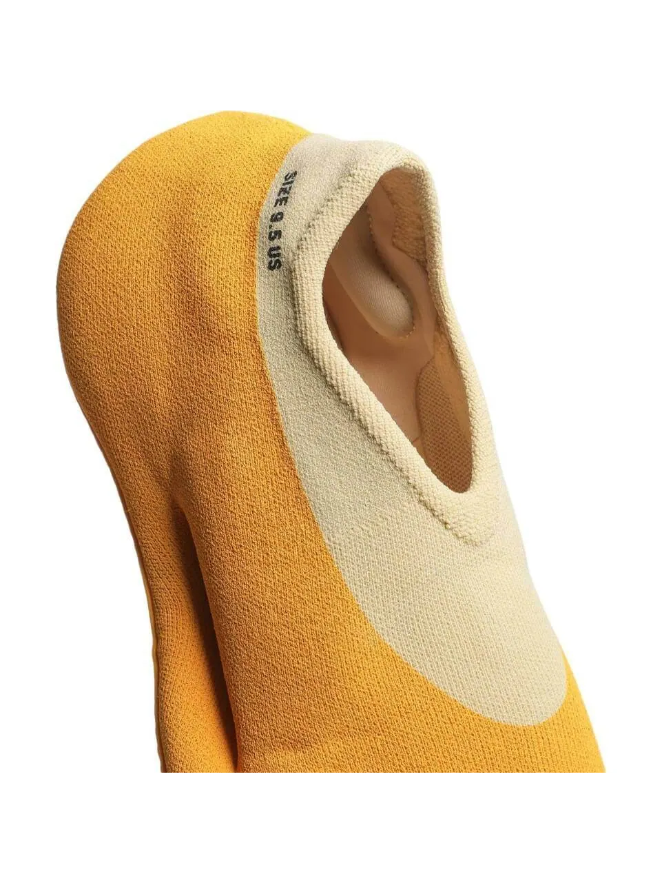 Кроссовки Yeezy Knit Runner Sulphur — изображение 8 из 9, желтый