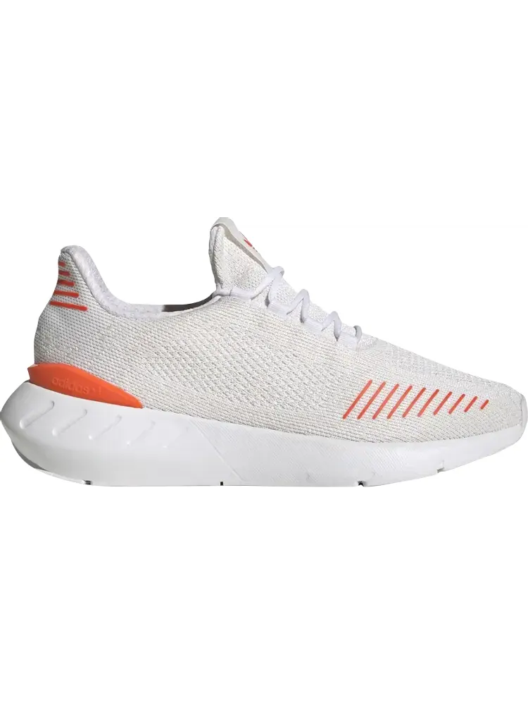 Кроссовки Adidas Wmns Swift Run 22 — изображение 1 из 1, белый